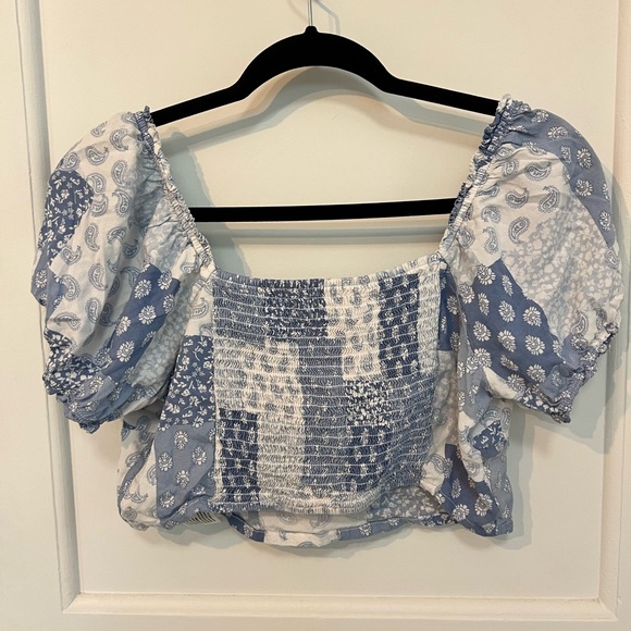 Hollister Co. Blue Paisley patchwork puff sleeve corset crop top Size Large - Picture 3 of 4
